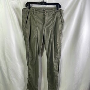 Level 99 Green fatigue like pants